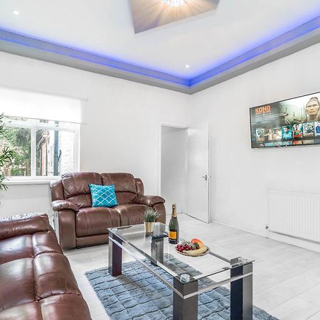 Five Bedroom Townhouse - Near City Centre - Edgbaston - On Street Parking - Wifi - Netflix - 974P Birmingham Eksteriør billede