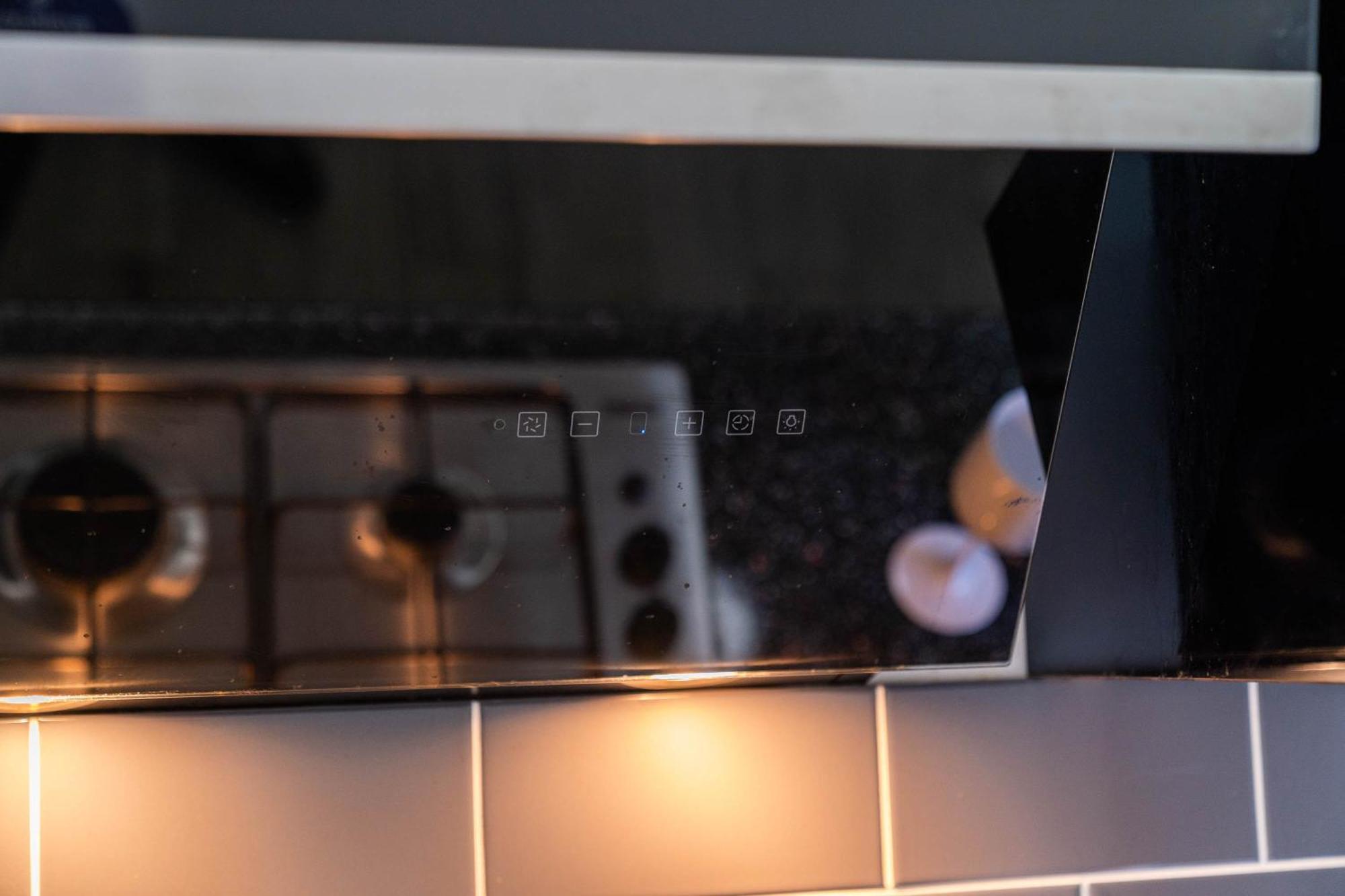 Five Bedroom Townhouse - Near City Centre - Edgbaston - On Street Parking - Wifi - Netflix - 974P Birmingham Eksteriør billede