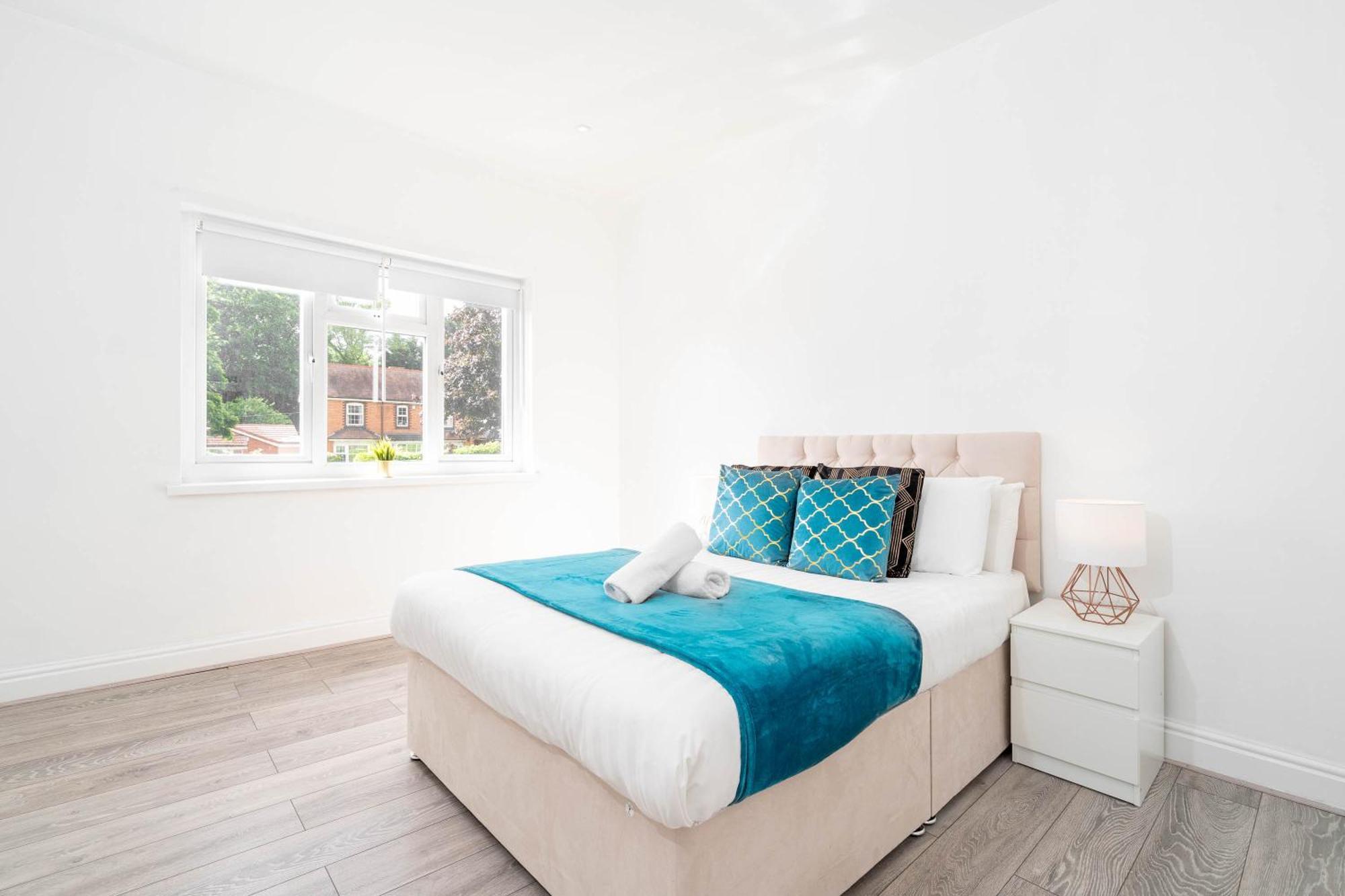 Five Bedroom Townhouse - Near City Centre - Edgbaston - On Street Parking - Wifi - Netflix - 974P Birmingham Eksteriør billede