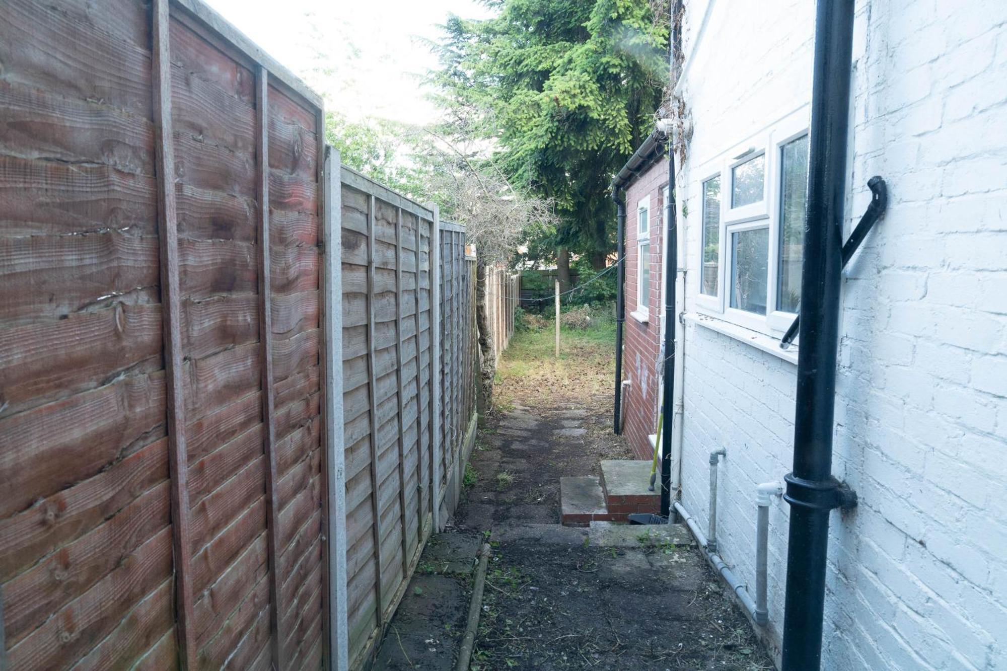 Five Bedroom Townhouse - Near City Centre - Edgbaston - On Street Parking - Wifi - Netflix - 974P Birmingham Eksteriør billede
